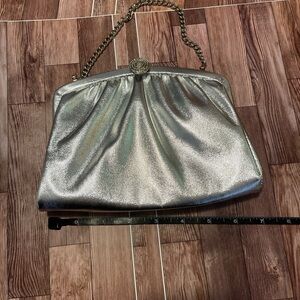Glamorous Silver Chain Clutch